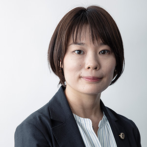 高遠 あゆ子